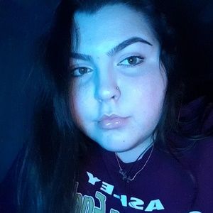 Meet your Posher, Kylee